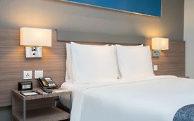 Holiday Inn Express Bangkok Sathorn By Ihg